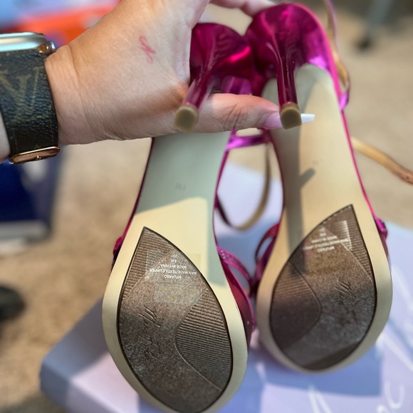 Mark Fisher size 9 heels - Picture 2 of 5